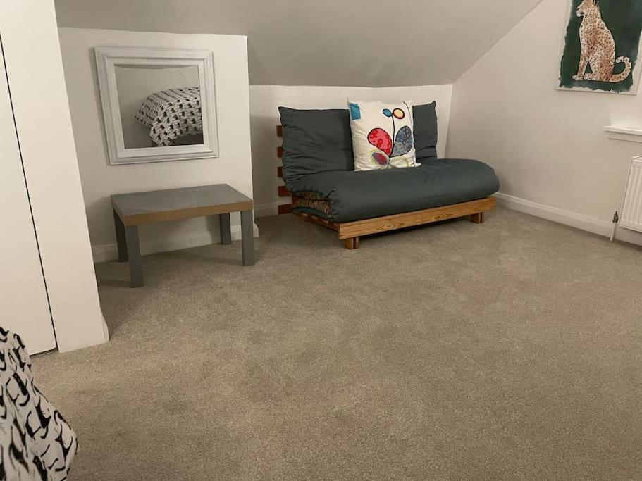 Stylish & Spacious 2 Storey, 3 Bed Apartment Gravesend Eksteriør billede