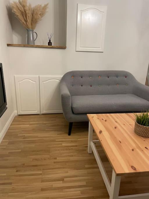 Stylish & Spacious 2 Storey, 3 Bed Apartment Gravesend Eksteriør billede